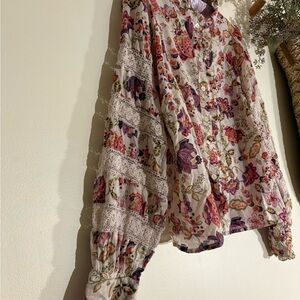 House of Harlow 1960 lace Multicolor Floral Blouse-Small